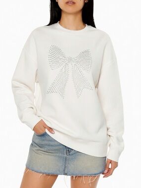 🆕 Bow Studded Coquette Fleece Pullover